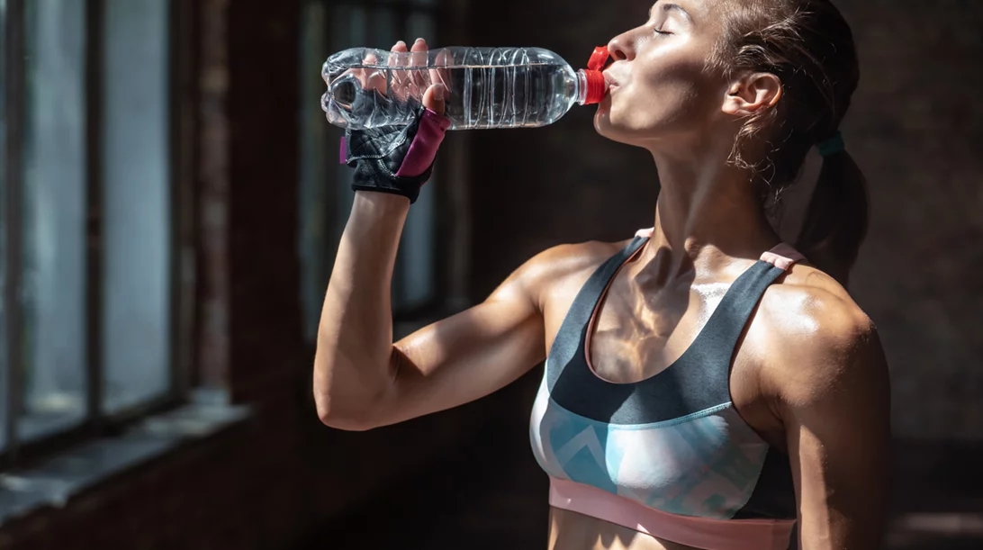 Νιώθεις κουρασμένη; Τι άσκηση να κάνεις σε κάθε περίπτωση; (ναι, άσκηση)