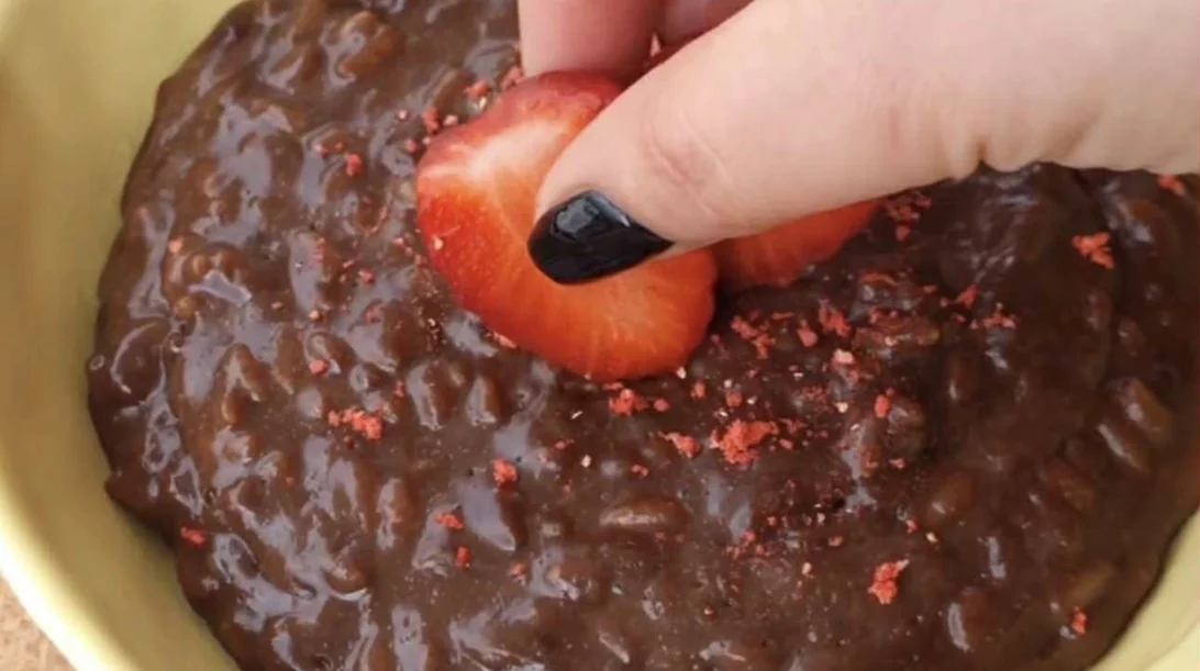 Ξεκινάει η νηστεία του Δεκαπενταύγουστου: Νηστίσιμο, σοκολατένιο ρυζόγαλο χωρίς ζάχαρη