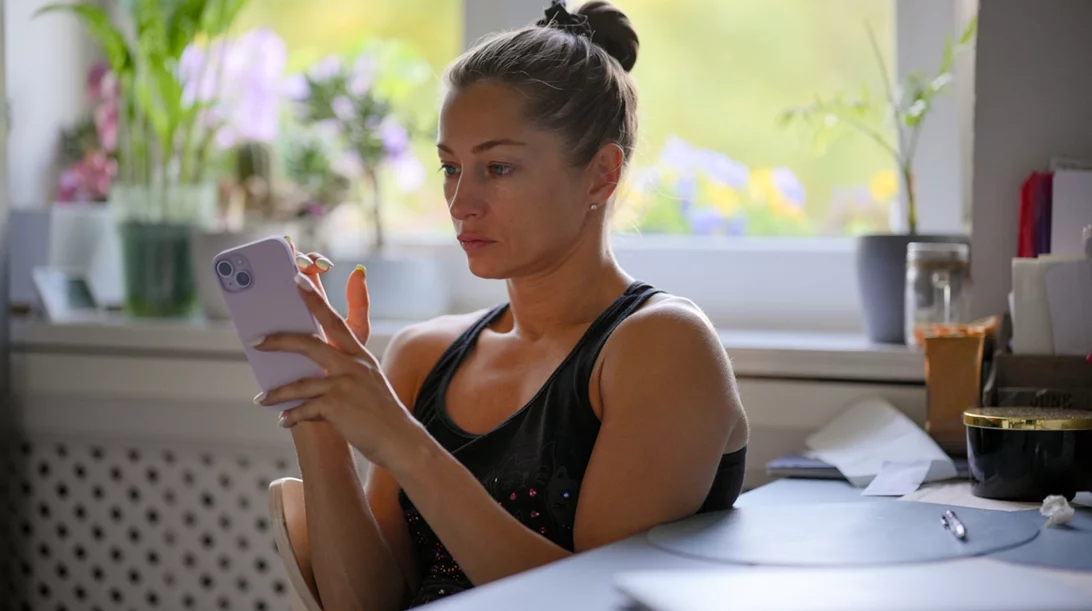 Τι είναι το "φαινόμενο της απλής έκθεσης" που σε κάνει να μην σου αρέσεις στις φωτογραφίες;