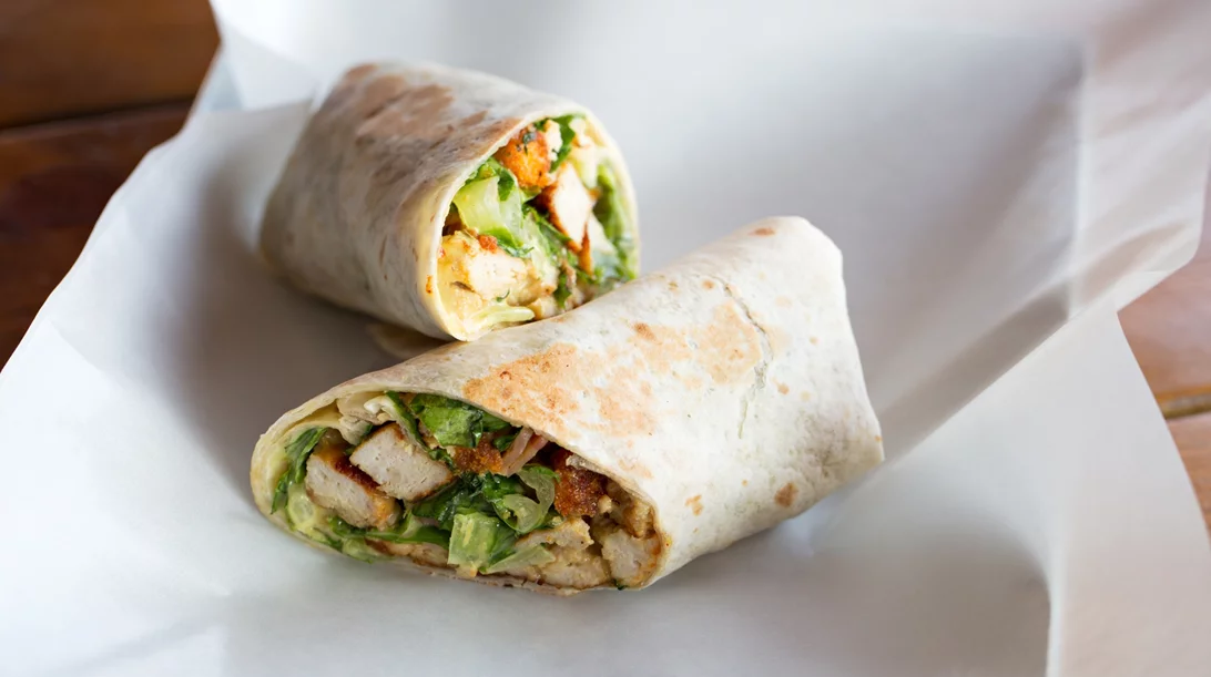 Αραβική πίτα vs ψωμί του τοστ: Τι είναι πιο υγιεινό και ποιο τελικά να επιλέξεις