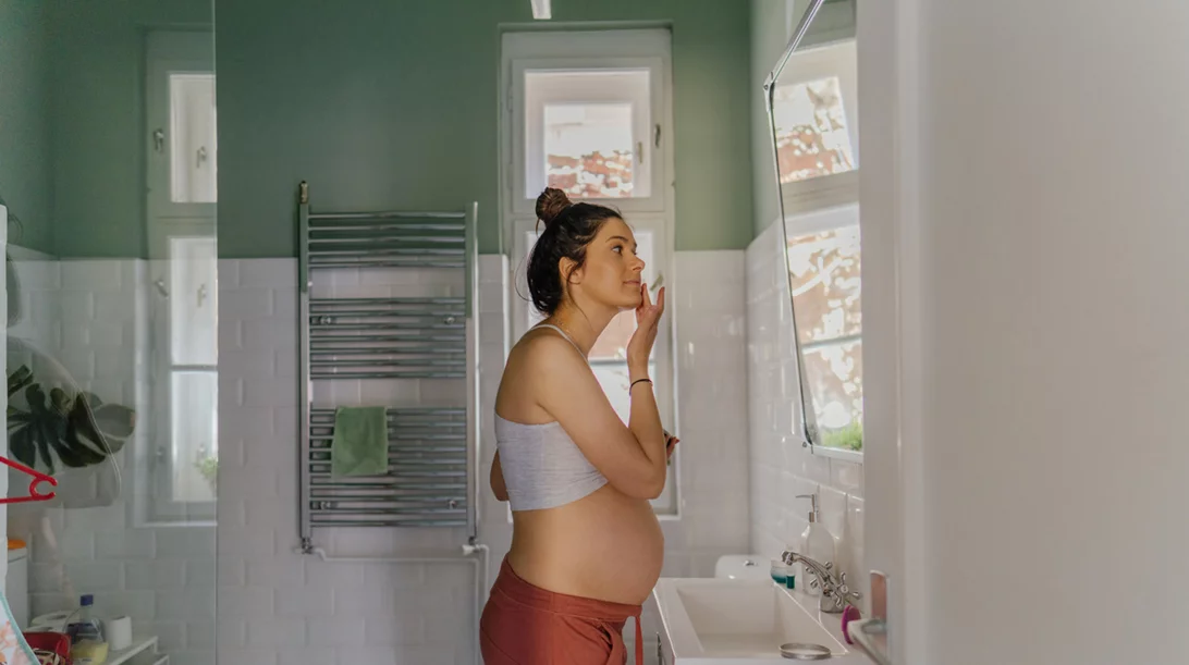 Πώς αντιμετωπίζεται η ακμή στην εγκυμοσύνη;