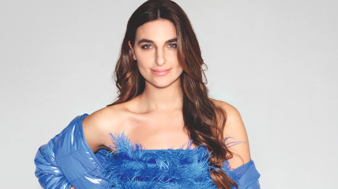 Shape Ιανουαρίου 2024 Cover Story | Unstoppable Βασιλική Ρούσσου