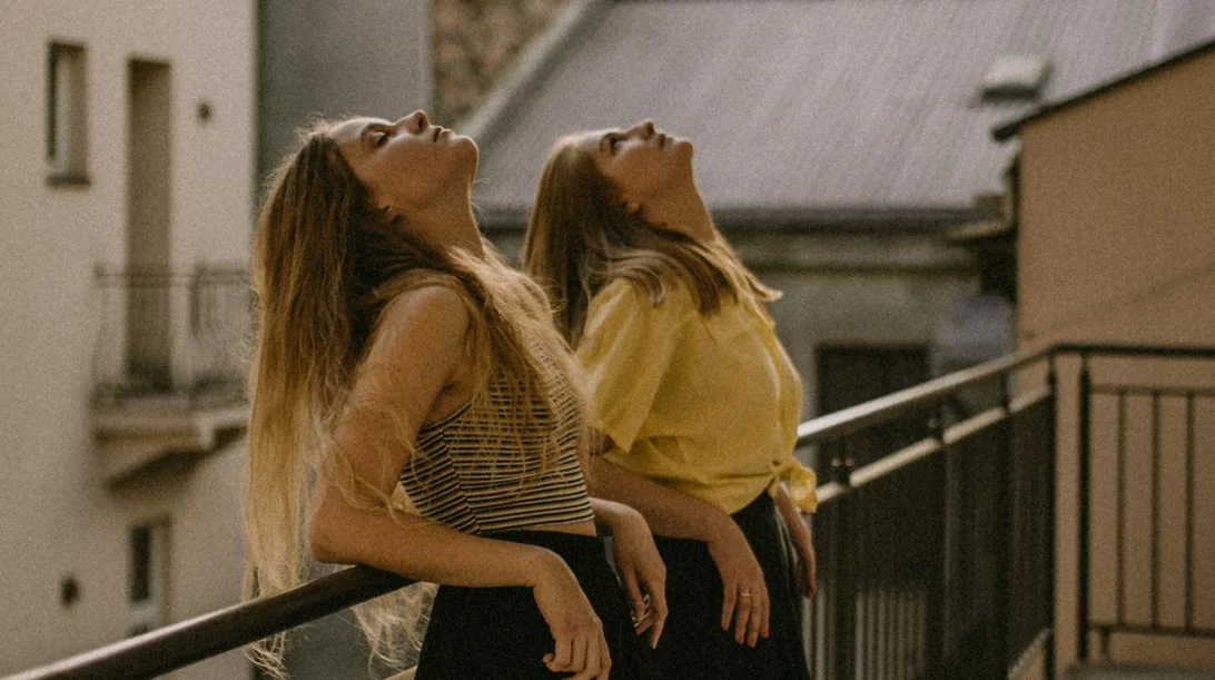 5 πράγματα που δεν πρέπει ποτέ να πεις στην κολλητή σου