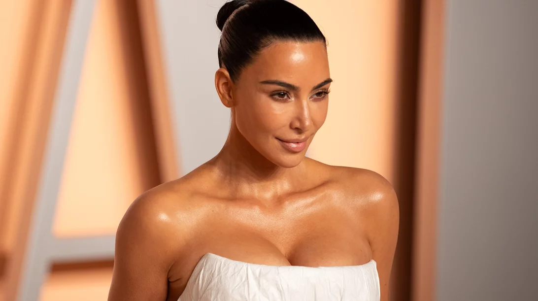 7 κιλά σε 3 εβδομάδες! Όταν η Kim Kardashian έκανε fast diet για να χωρέσει στο θρυλικό φόρεμα της Monroe