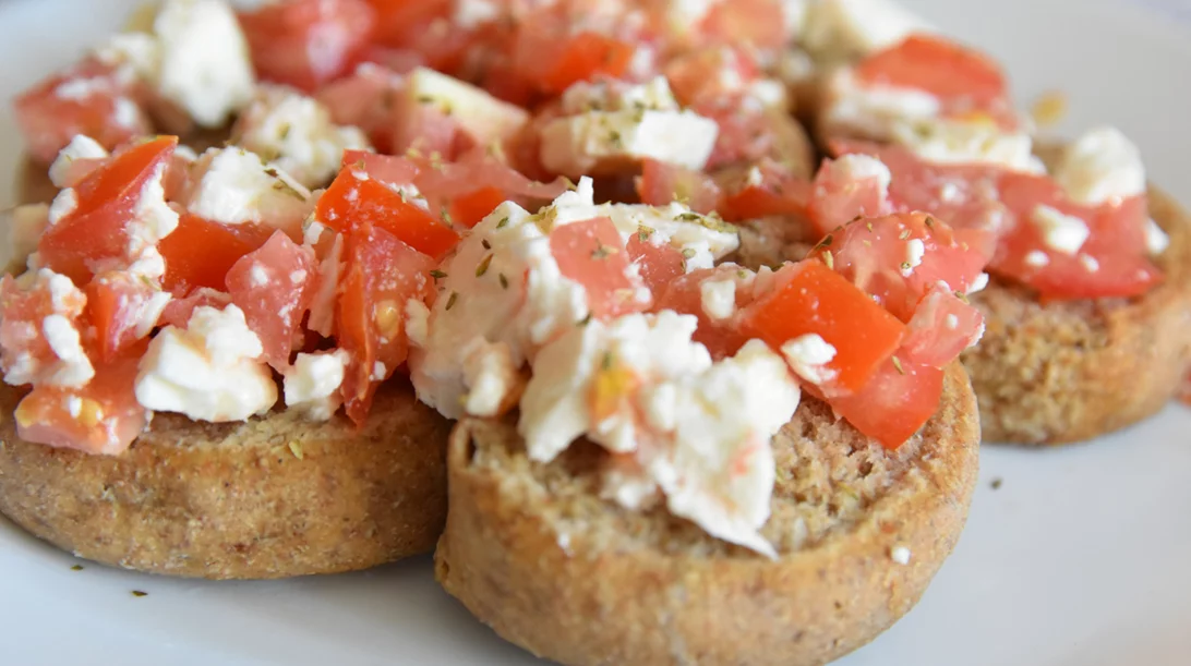 Παξιμάδι, φρυγανιές ή ψωμί; Τι να προτιμήσω αν θέλω να χάσω βάρος;