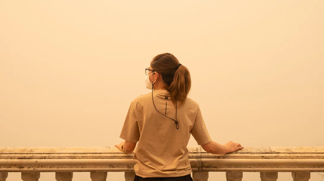 Ο αέρας που αναπνέουμε μπορεί να προκαλέσει εγκεφαλικό; Τι λέει η Ελληνική Καρδιολογική Εταιρεία