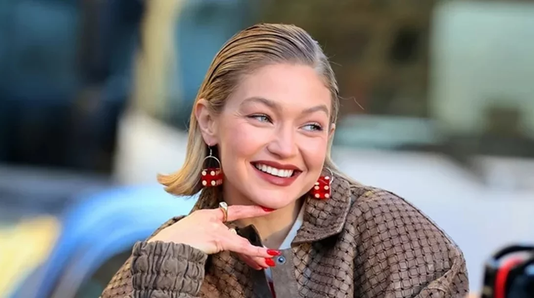 Flipped Bob: Η επόμενη μεγάλη τάση στα μαλλιά "ξεχειλίζει" class