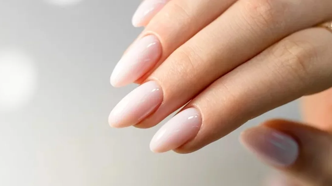 5 μύθοι και 5 αλήθειες για το ημιμόνιμο μανικιούρ