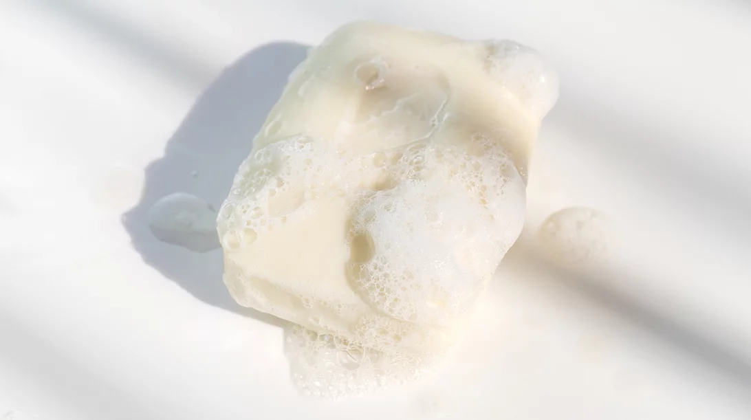 Μυρίζουν καθαριότητα: 4 σαπουνένια αρώματα που θα λατρέψεις