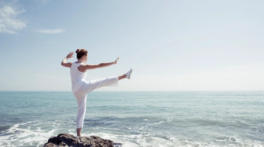 Τai chi + υγεία: Γιατί όλο και περισσότερες γυναίκες στρέφονται σε αυτή τη ΜΗ ανταγωνιστική πολεμική τέχνη;