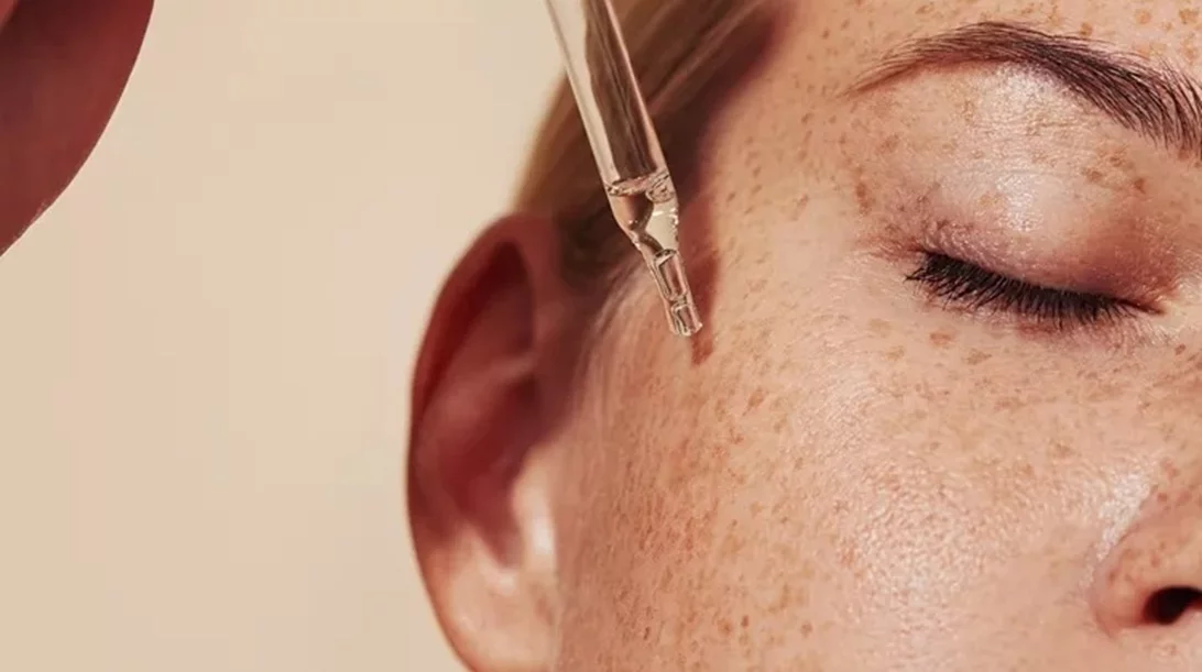 Οι οροί βιταμίνης C με λιγότερα από 10 ευρώ που θα λατρέψεις