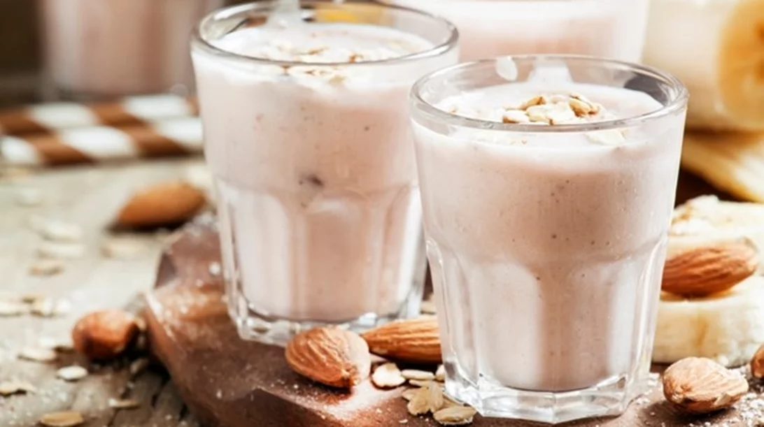 Μπορούν τα smoothies να βοηθήσουν στα συμπτώματα του hangover;