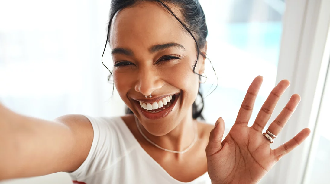 10 απλές συνήθειες που θα σε κάνουν να δείχνεις νεότερη