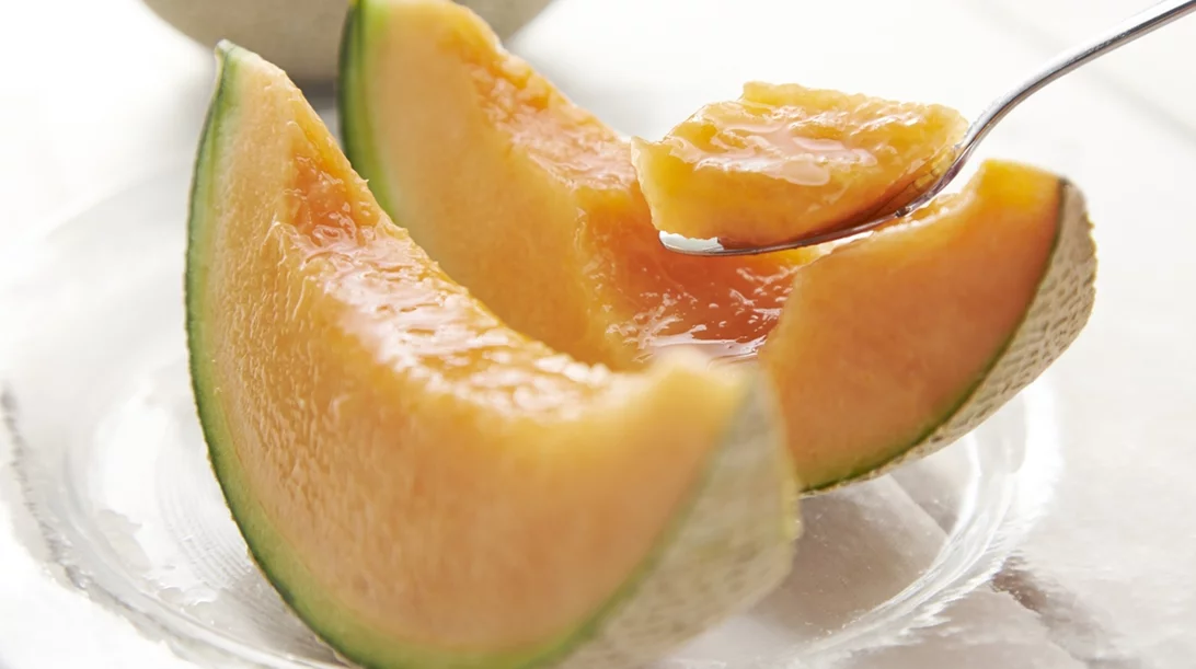 Αγαπάς το πεπόνι; 4 λόγοι για να το καταναλώνεις κάθε μέρα