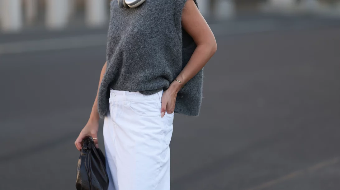 Φθινοπωρινό μανικιούρ 2025: το dark trend που θα κυριαρχήσει