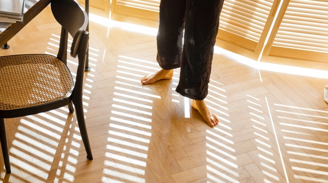 6 συχνά λάθη που κάνεις και έχεις πάντα βρώμικο πάτωμα