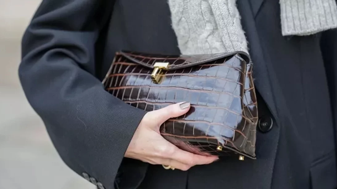 Τα 3 χρώματα νυχιών που λατρεύουν οι Γαλλίδες φέτος το χειμώνα