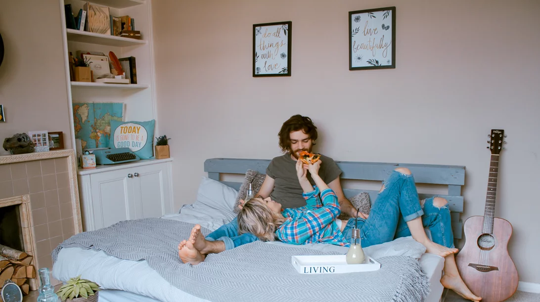 Να συγκατοικήσω ή όχι; 7 σημάδια πως δεν είσαι έτοιμη (ακόμα κι αν πιστεύεις το αντίθετο!)