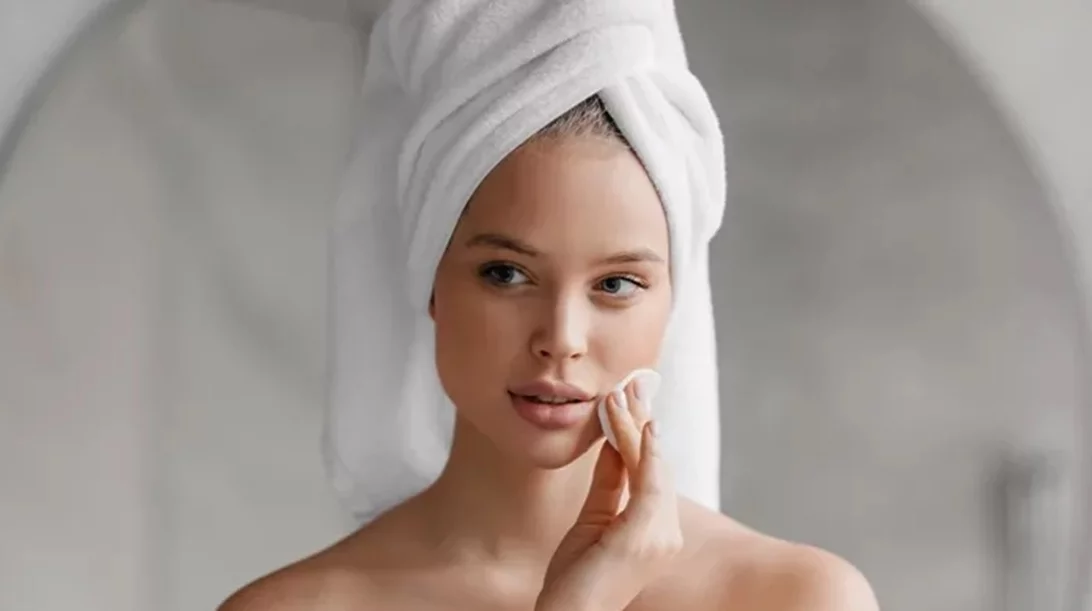 Νερό MicellAir: Το προϊόν που λατρεύουν οι skinfluencers θα γίνει η νέα beauty εμμονή σου