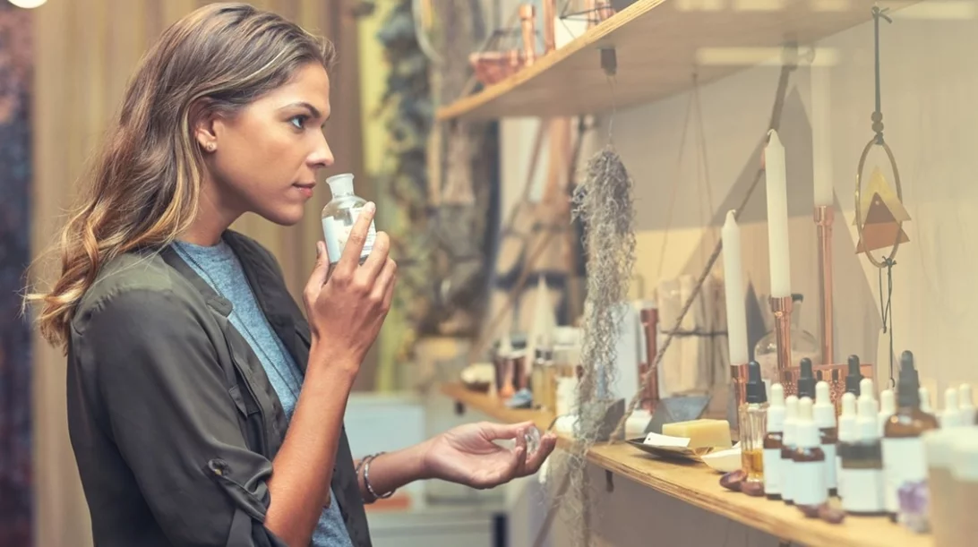 Να γιατί μπορεί να χάνουμε την όσφρησή μας όταν κολλάμε κορονοϊό