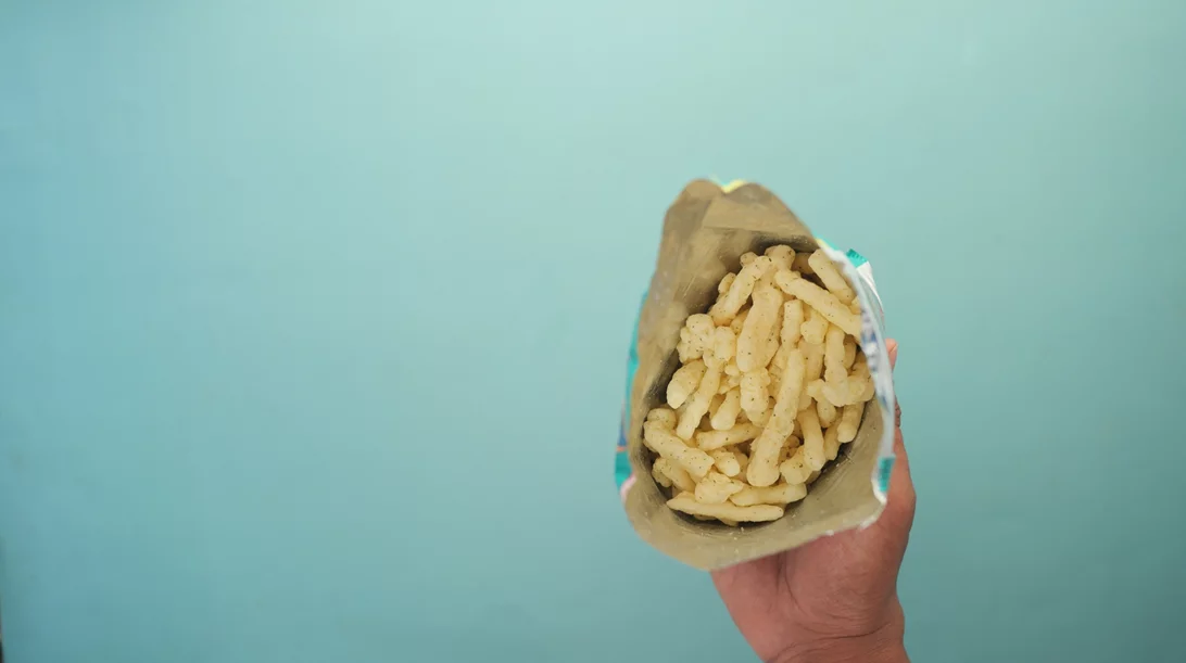 Οι υπερεπεξεργασμένες τροφές προκαλούν 32 προβλήματα υγείας | Πώς να τα αποφύγεις