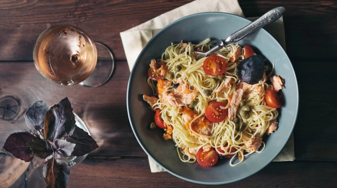 Νέα έρευνα: Η διατροφή που μπορεί να "φρενάρει" την πολλαπλή σκλήρυνση