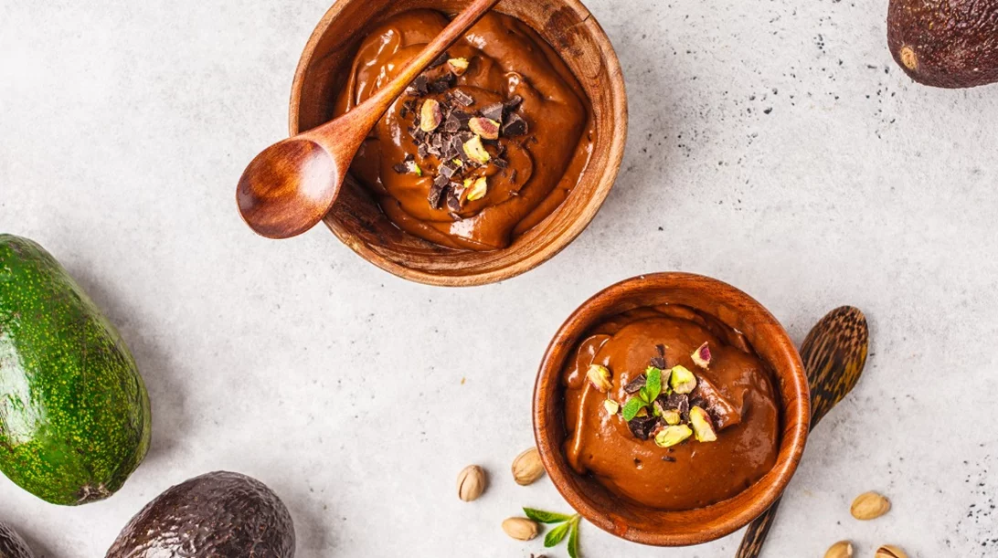 Τέσσερις απολαυστικές συνταγές για vegan παγωτό από την Κάτια Ζυγούλη