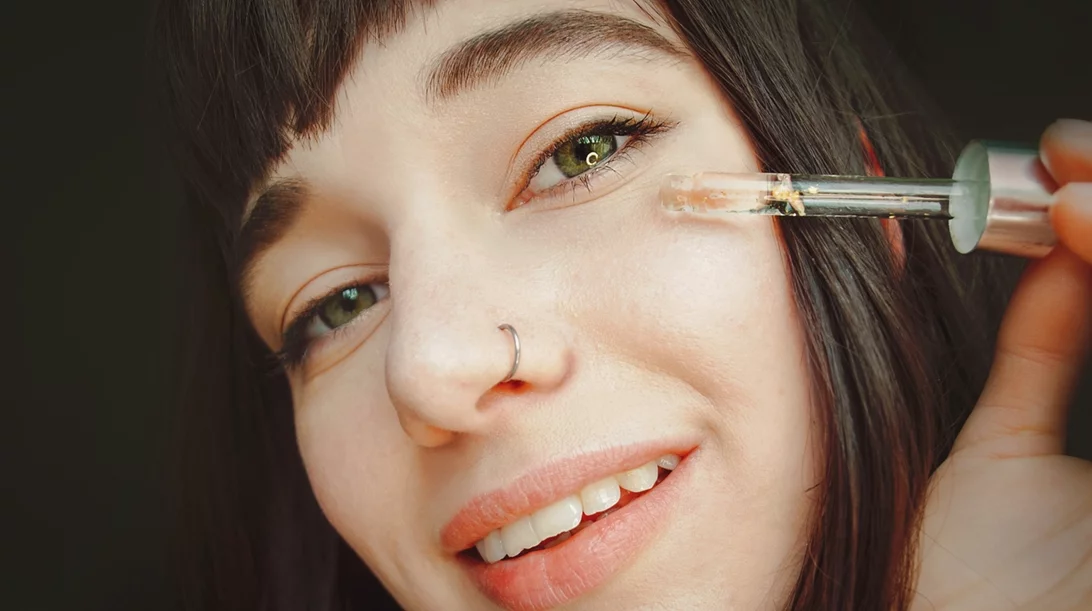 Ποιο βότανο εξαφανίζει τις ρυτίδες;