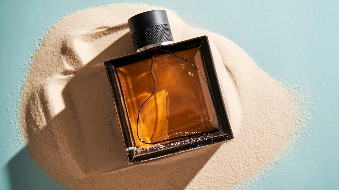 Τα 5 πιο εθιστικά καλοκαιρινά αρώματα που δεν περνούν απαρατήρητα