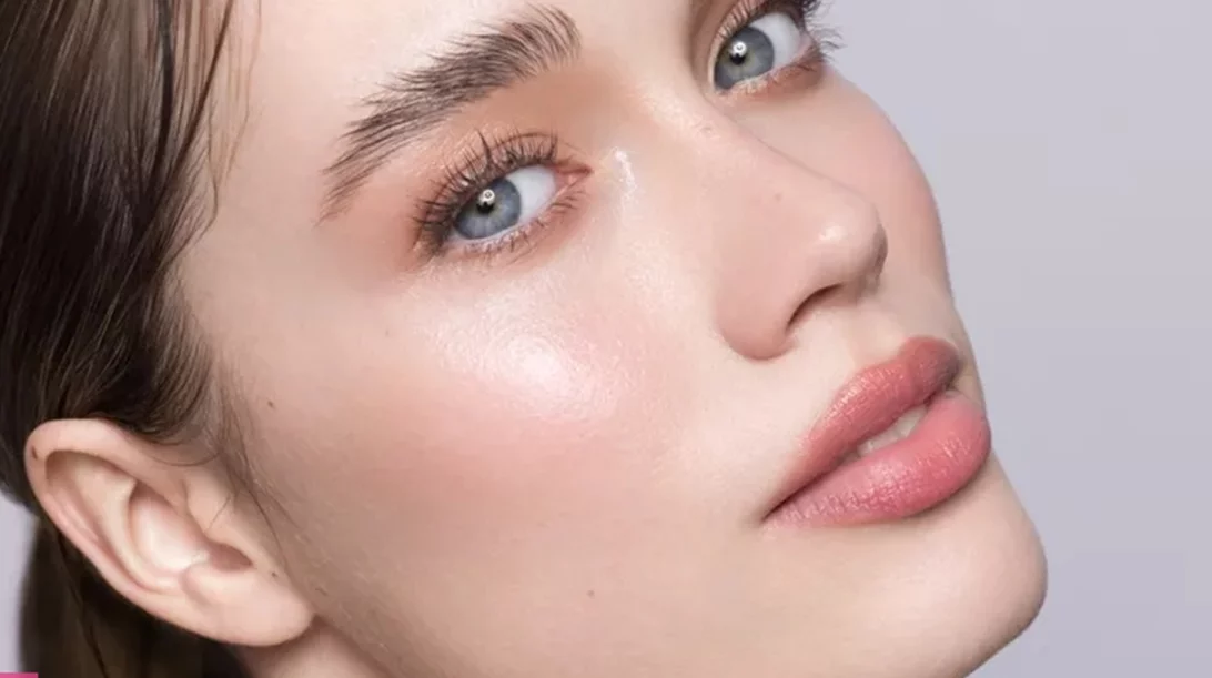 10 ήπια απολεπιστικά προσώπου για την πιο λαμπερή, μεταξένια επιδερμίδα ever