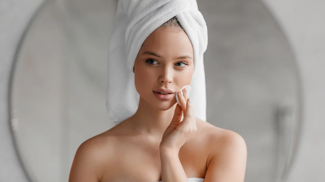 Πώς να επιλέξεις το σωστό καθαριστικό προσώπου για σένα