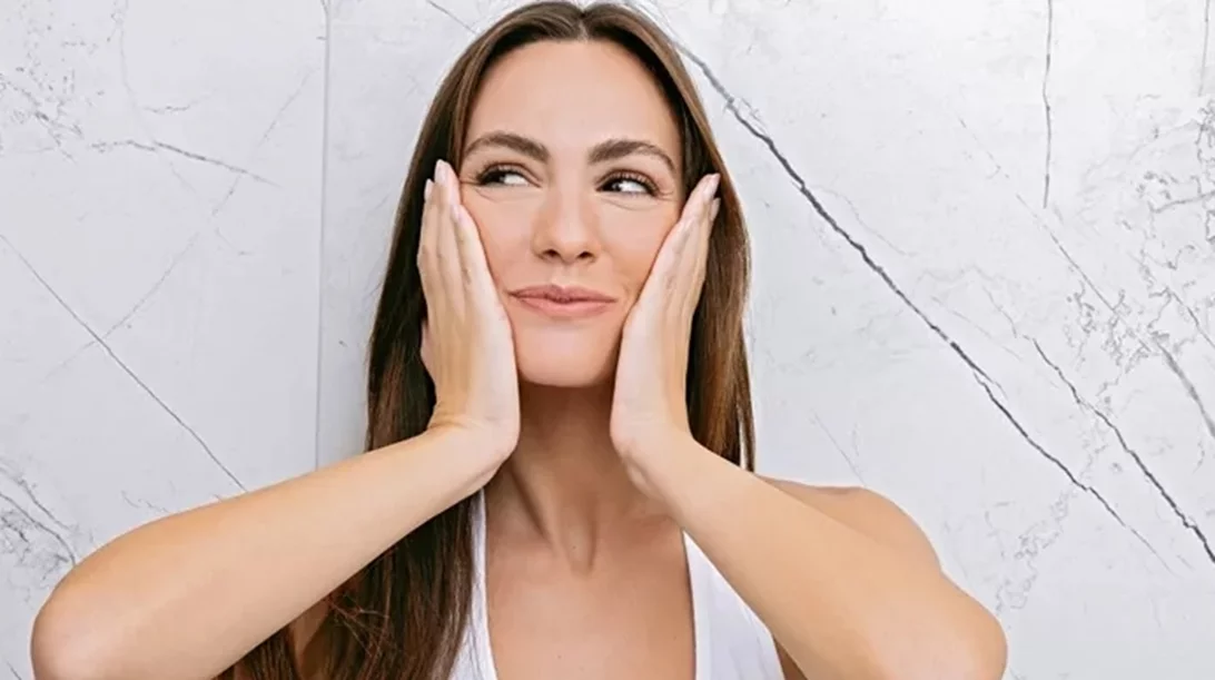 French Girl Glow | Το μυστικό της Μαρίας Παπαγεωργίου για μια επιδερμίδα που ακτινοβολεί υγεία και νεότητα