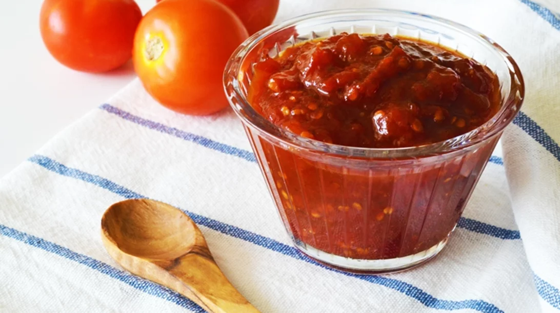 Συνταγή για μαρμελάδα ντομάτας χωρίς ζάχαρη (τώρα, που ξεκινάει η εποχή της)