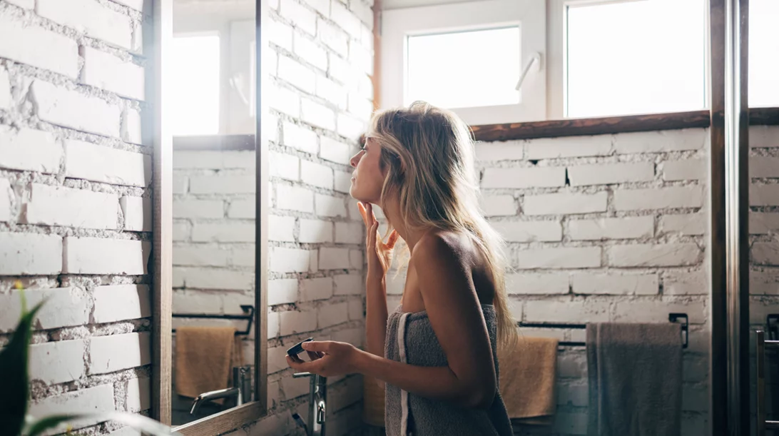 Τέσσερις συνήθειες που πρέπει να ακολουθήσεις για μείωση των ρυτίδων