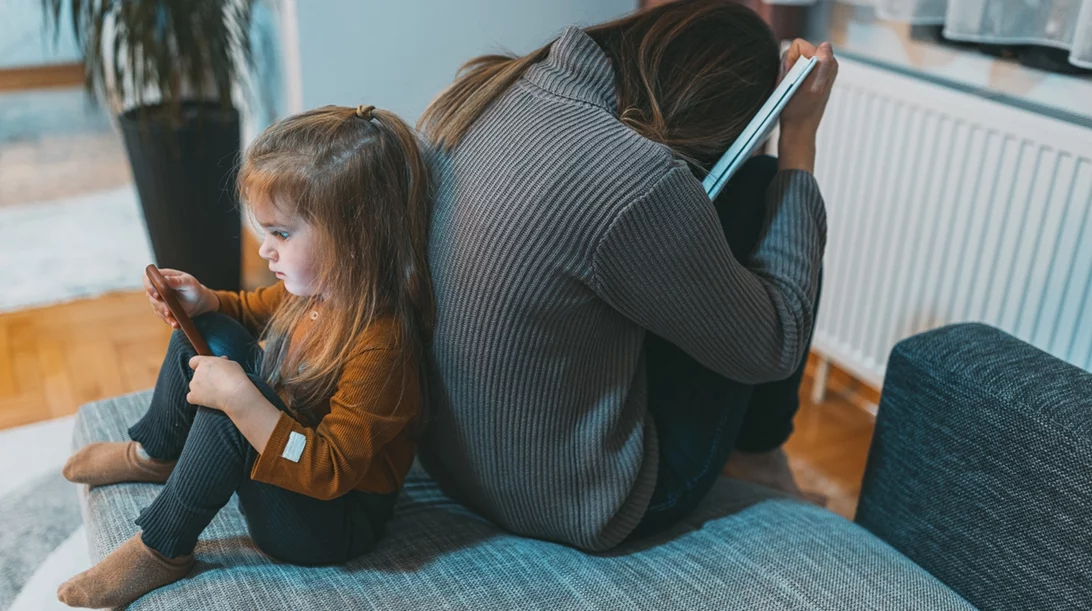5 συμπεριφορές που διαλύουν τη σχέση γονιού-παιδιού