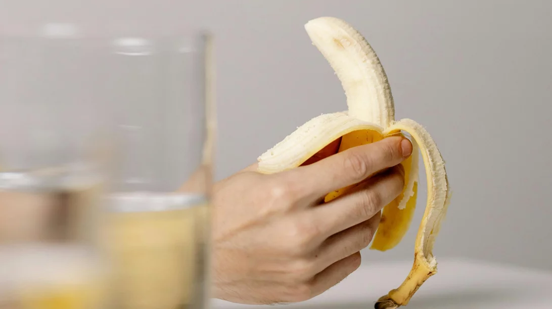 Μπανάνες, μήλα, κ.ά.: Δες ποιες είναι οι καλύτερες ώρες να καταναλώσεις 5 βασικές τροφές