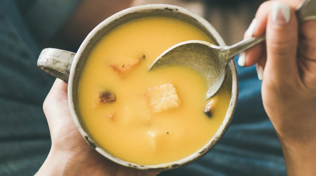 Τι να φάω αν είμαι άρρωστη; 7 απαραίτητες τροφές που θα σου κάνουν καλό