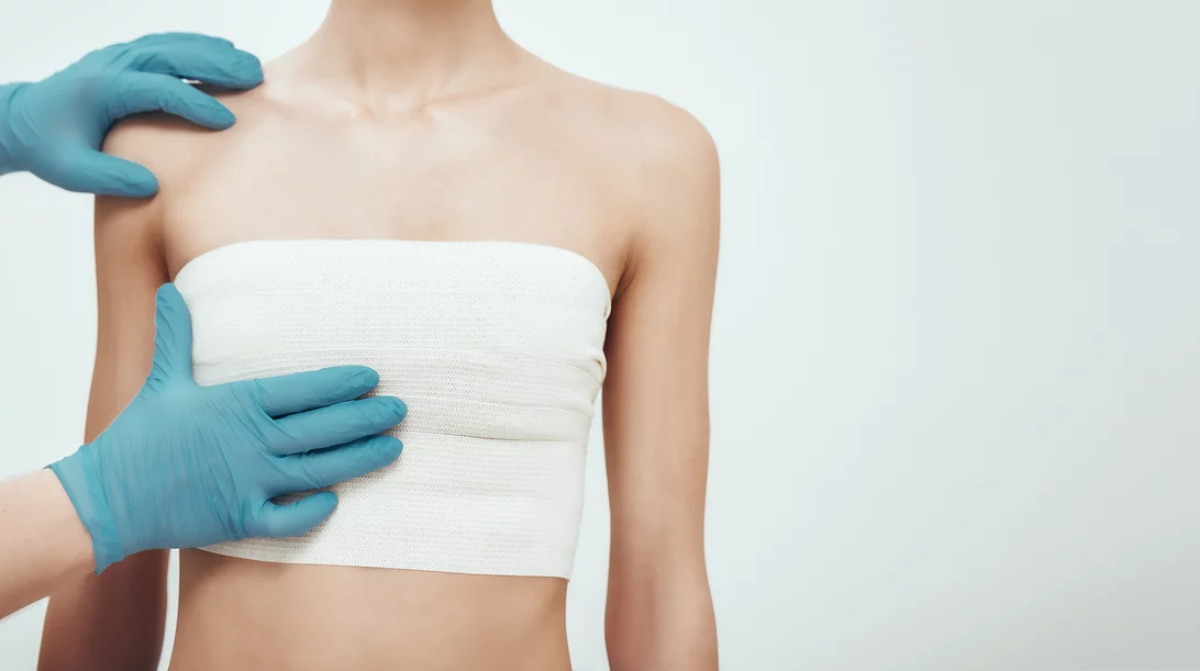 Αισθητική χειρουργική στήθους: Ερωτήσεις και απαντήσεις από τον πλαστικό χειρουργό