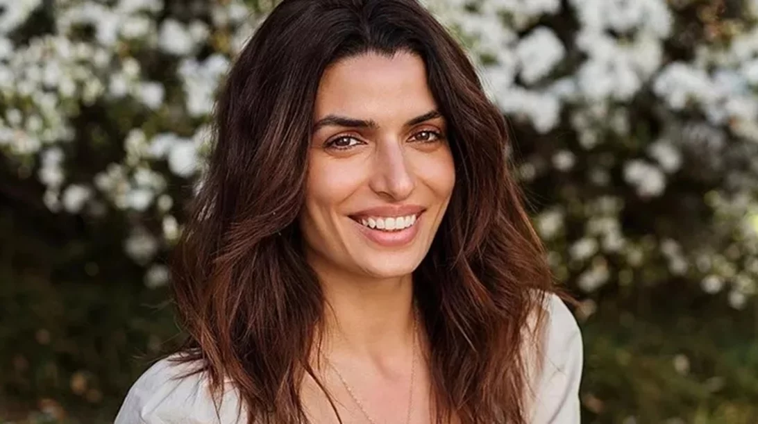 Τόνια Σωτηροπούλου: Το άκρως θηλυκό άρωμα που φορά εδώ και 20 χρόνια