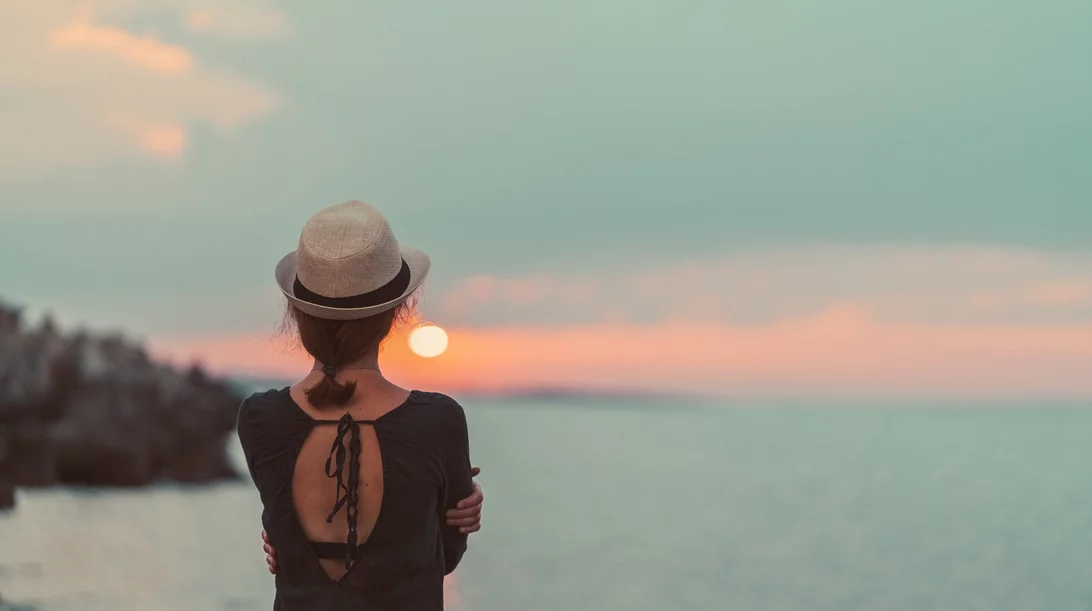 Post Summer Sadness: Πώς θα αντιμετωπίσεις τη στεναχώρια μετά τις διακοπές