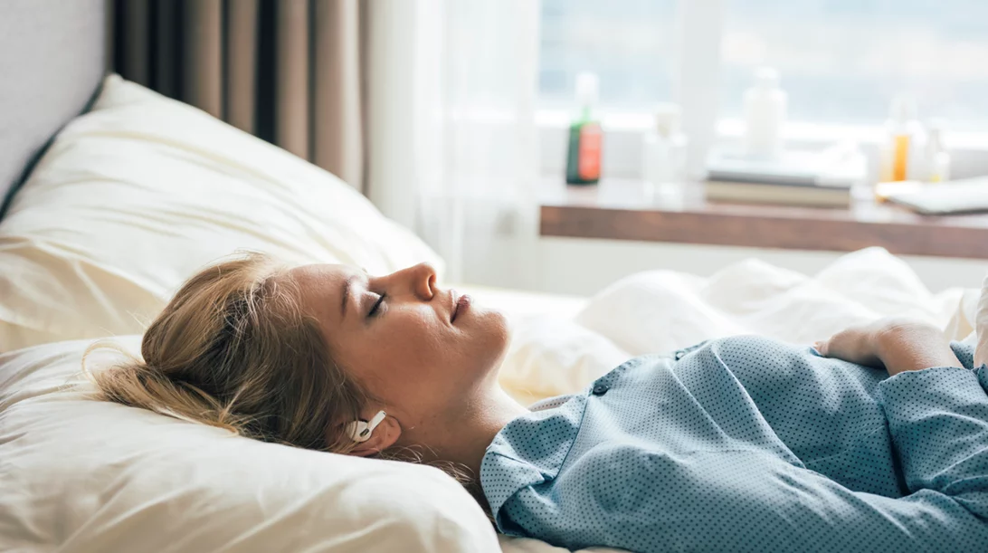 Έλλειψη ύπνου: Πώς επηρεάζει τη διάθεση, τον εγκέφαλο και την υγεία σου