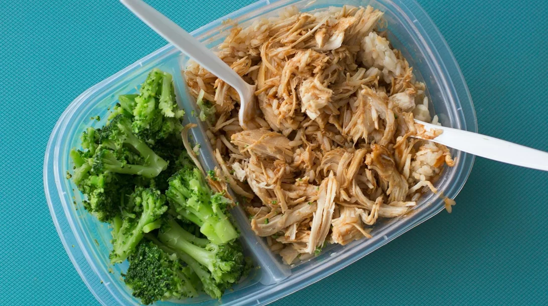 Το απόλυτο meal prep για τεμπέληδες: 3 απλά βήματα για να έχεις πάντα φαγητό έτοιμο