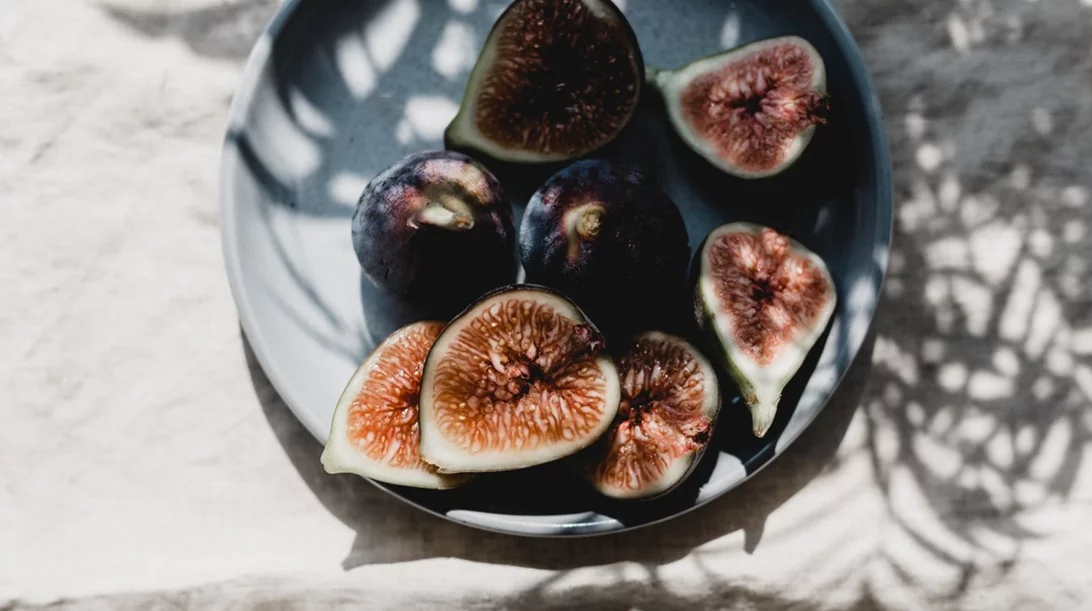 Τι τρώνε οι διατροφολόγοι το καλοκαίρι; Πάρε ιδέες από 10 ειδικούς