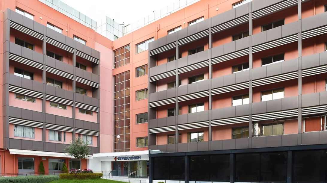 Αρθροπλαστική γόνατος με το ρομποτικό σύστημα ROSA, χωρίς επιβάρυνση για τους ιδιωτικά ασφαλισμένους