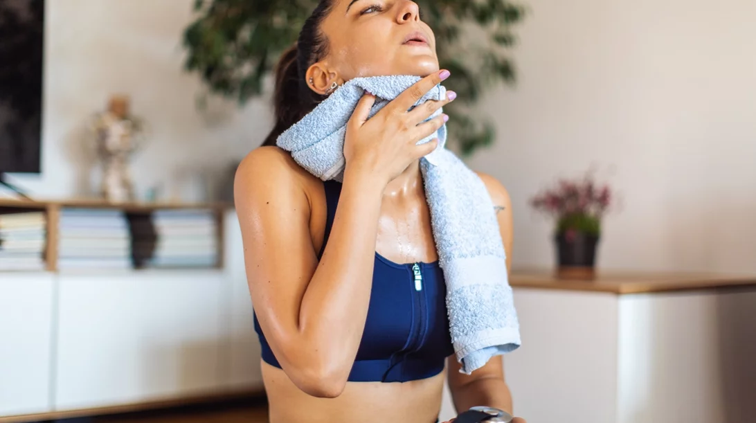 Ιδρώνεις υπερβολικά; 7 τρόποι να το αντιμετωπίσεις αποτελεσματικά