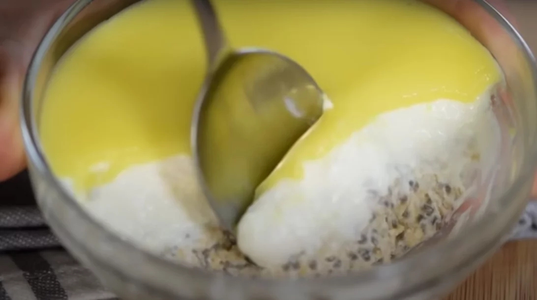 Δροσιστικό και γλυκό πρωινό: Οvernight oats με γεύση cheesecake λεμόνι!