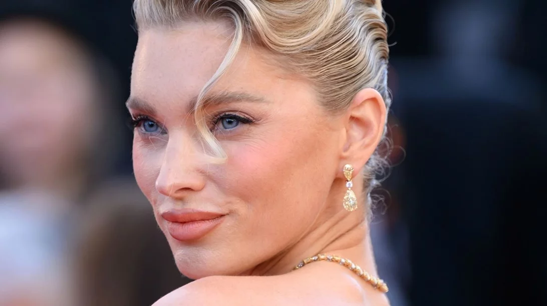 3 εντυπωσιακά χτενίσματα για το καλοκαίρι