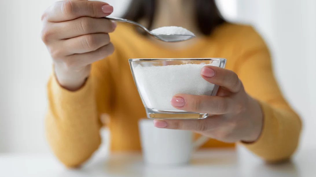 Μπορεί η ζάχαρη να σου προκαλέσει αλλεργία; Όσα πρέπει να ξέρεις