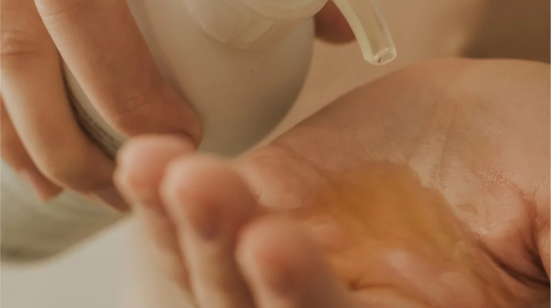 Oil Care BABÉ: Μια εμπειρία αισθήσεων για όλους τους τύπους δέρματος