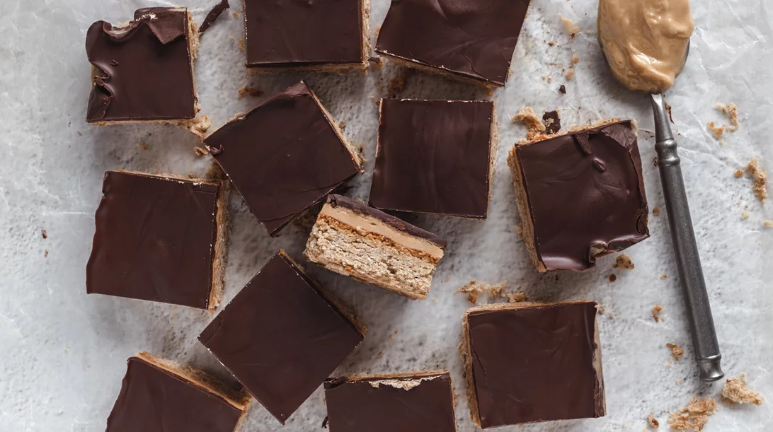 Double chocolate: Μπάρες πρωτεΐνης με λευκή και σκούρα σοκολάτα